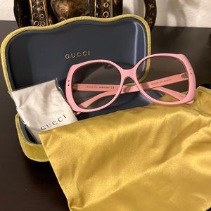 Pink Gucci glasses GG0472SA 004 58 15-145